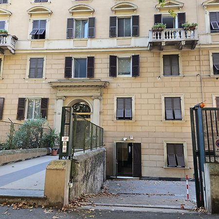 Hotel Casa Regis - Free Parking Genua Exterior foto